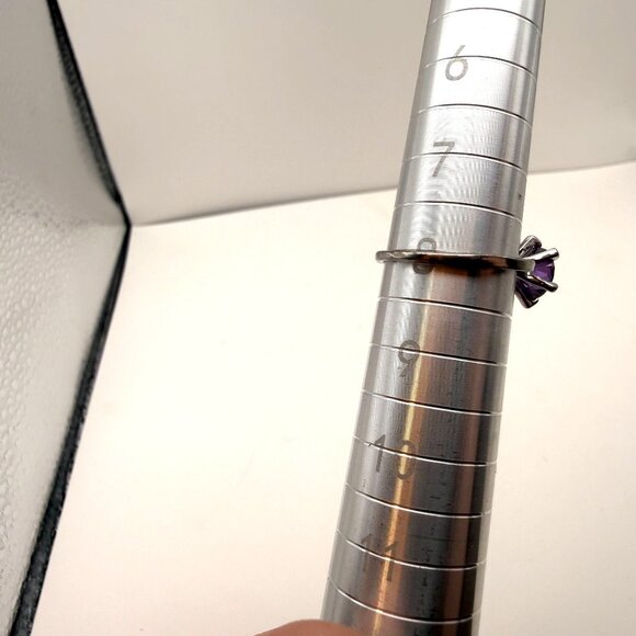 VTG Purple Round Cut Fashion Ring Silver Tone Statement Jewelry - Picture 8 of 11